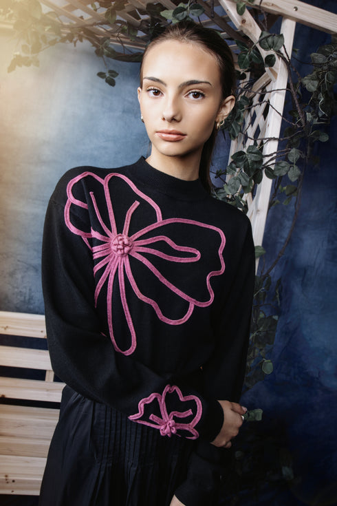 HEV Cable Embroidered Flower Knit