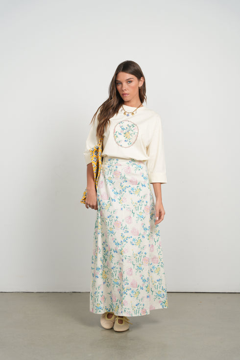 Point Graphic Roll Cuff Tee in Garden Print