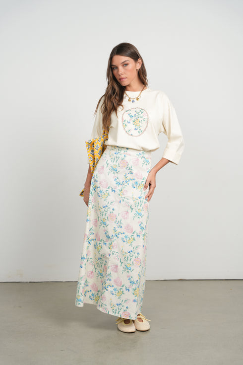 Point Graphic Roll Cuff Tee in Garden Print