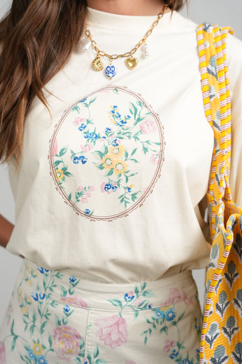 Point Graphic Roll Cuff Tee in Garden Print