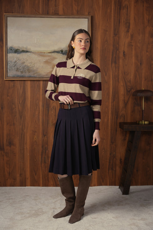 Point Short Pleated Skirt in Navy