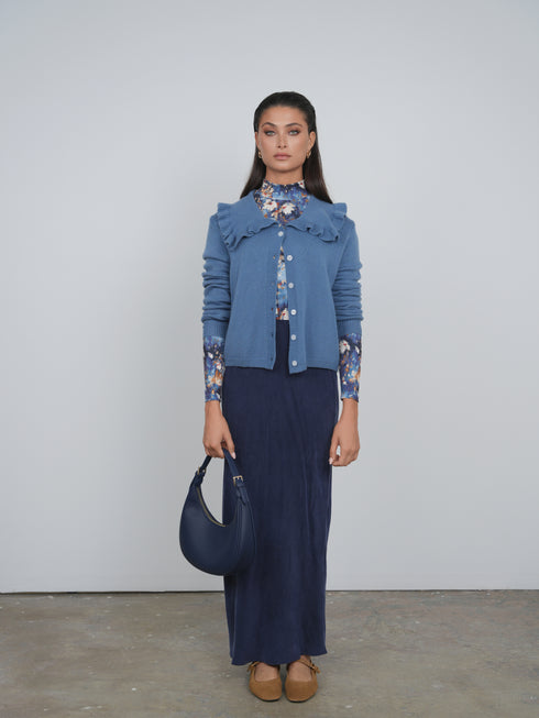 Point Fine Knit Ruffle Cardi in Retro Blue
