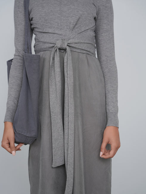 Point Mandarin Wrap Top in Grey