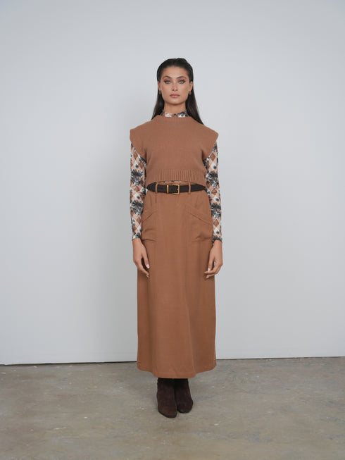 Point Knit Vest in Foxtrot