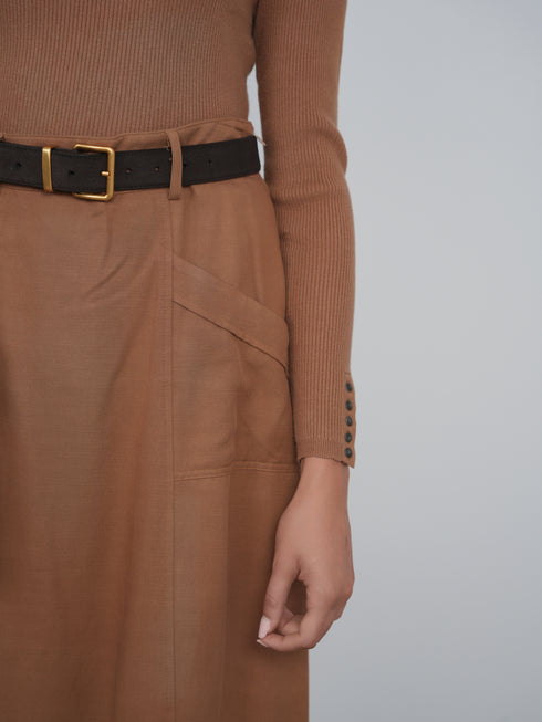 Point Pocket Skirt in Foxtrot