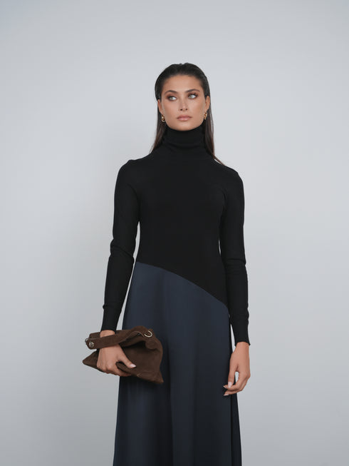 Point Mixed Turtleneck Dress