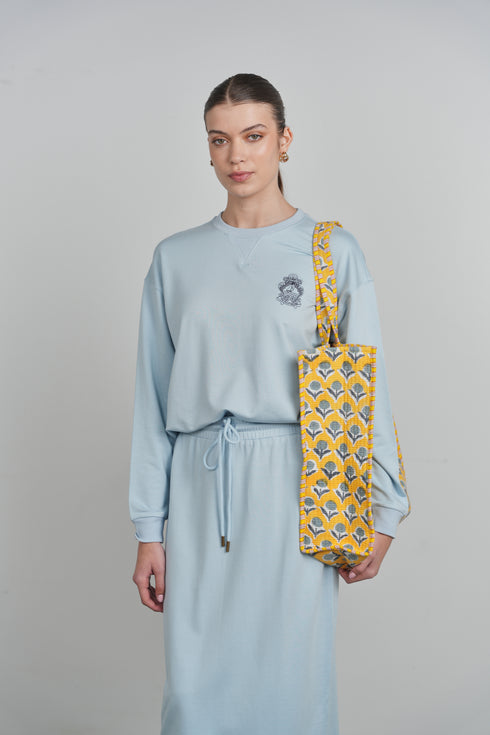 Point Resort Sweatshirt in Skyride