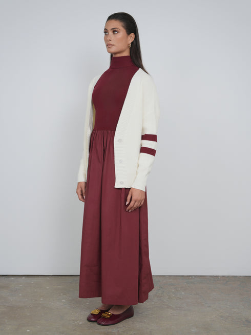 Point Oversized Sweater in Cream & Syrah